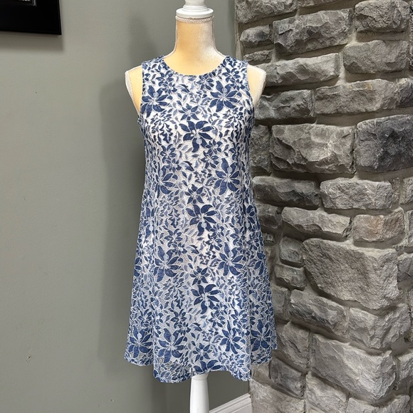 Eliza J Dresses & Skirts - Eliza J, women’s dress, fully lined, Size 0, NWOT, never worn
